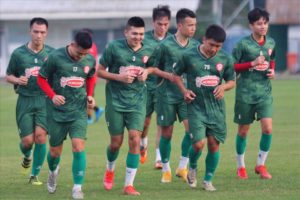 clb-tp-hcm-dang-dan-bi-mat-cho-dung-va-dang-chap-choi-o-bo-vuc-rot-hang