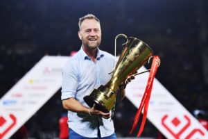 da-bai-thay-park-xu-chua-vang-lo-so-viet-nam-se-cuop-hlv-polking-tu-tay-thai-lan