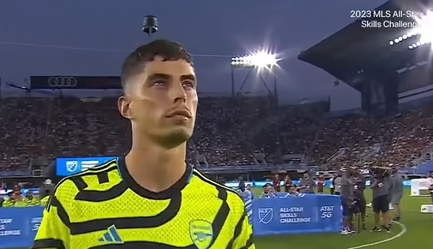 bom-tan-arsenal-thi-dau-mo-nhat-hlv-mikel-arteta-len-tieng-phan-bac